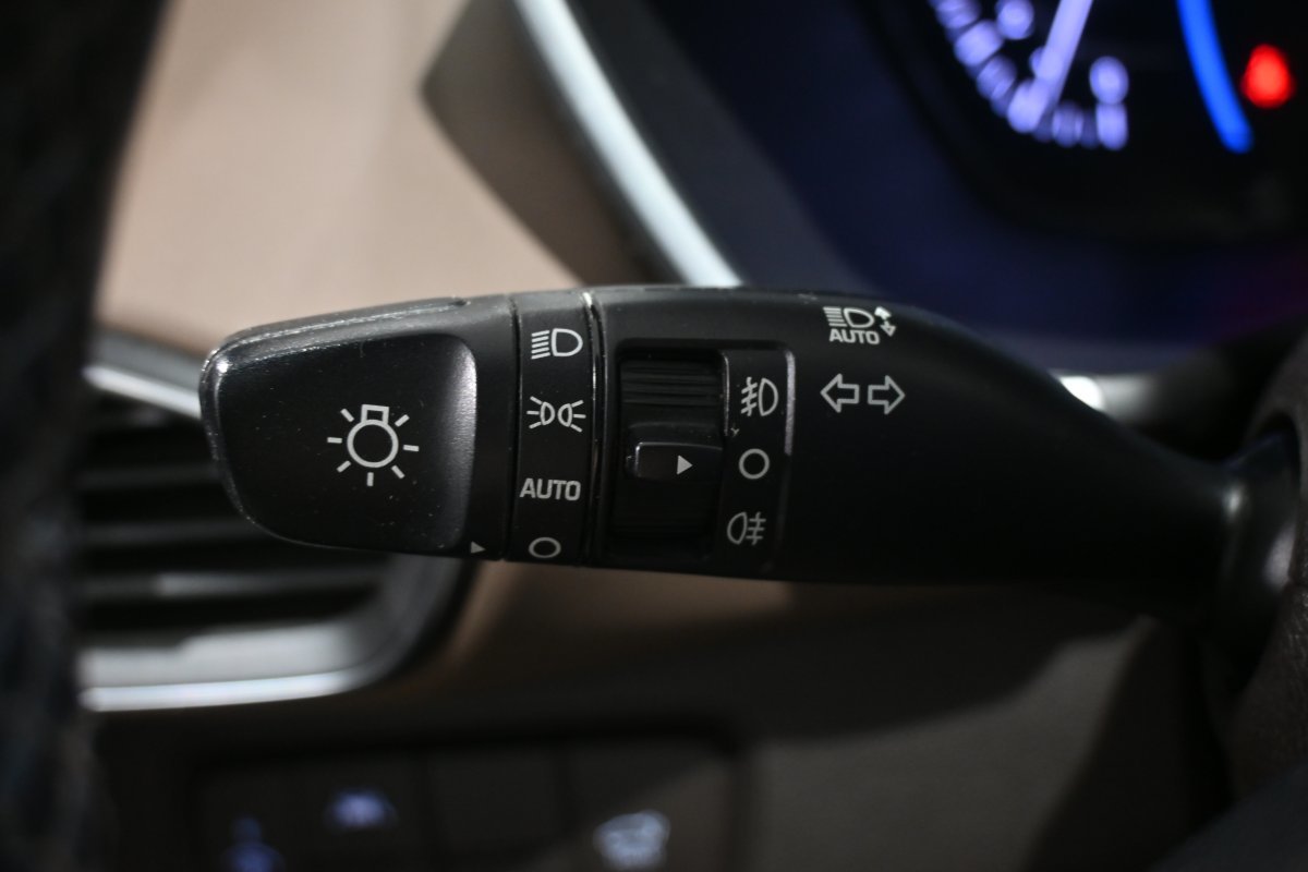 Foto Hyundai Santa Fe 28