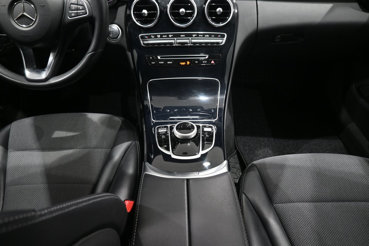 Foto Mercedes-Benz Clase C 18