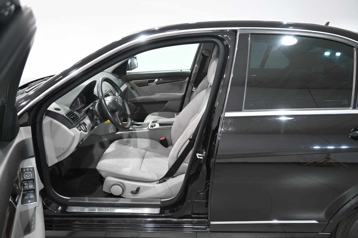 Foto Mercedes-Benz Clase C 10