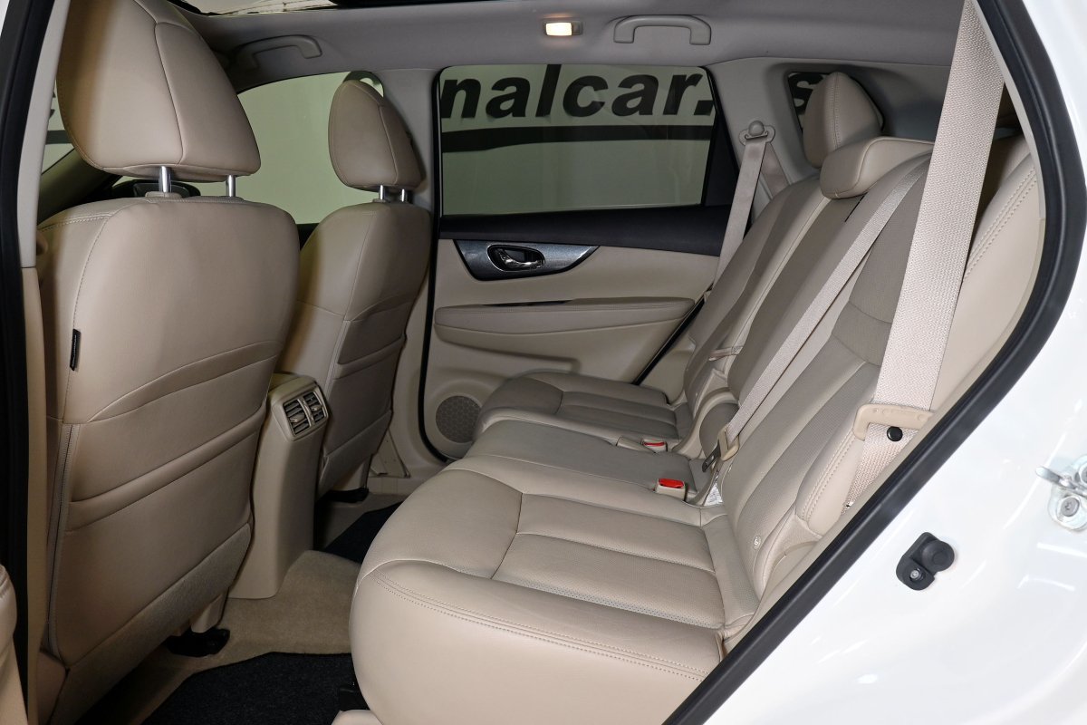 Foto Nissan X-Trail 12