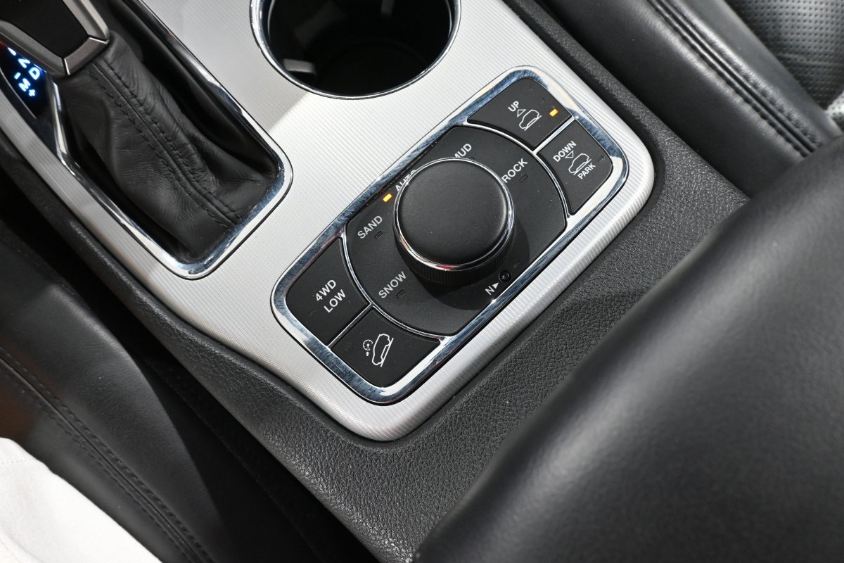 Foto Jeep Grand Cherokee 21