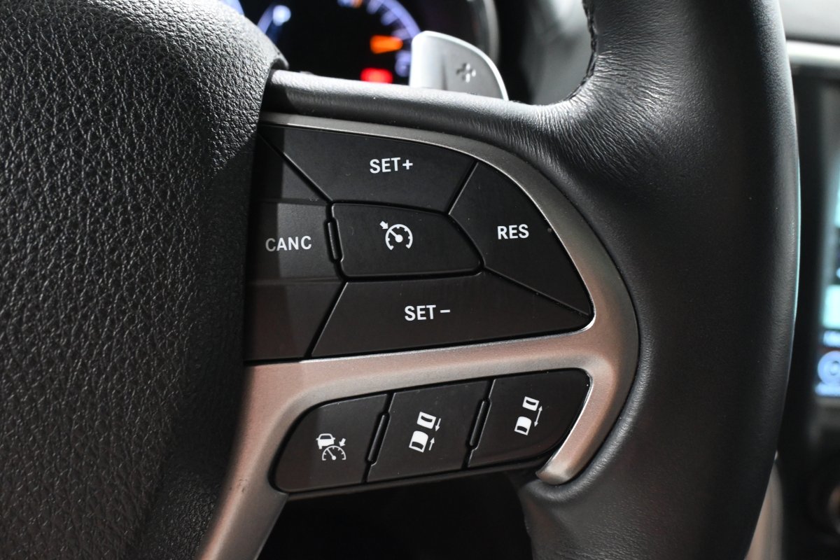 Foto Jeep Grand Cherokee 24