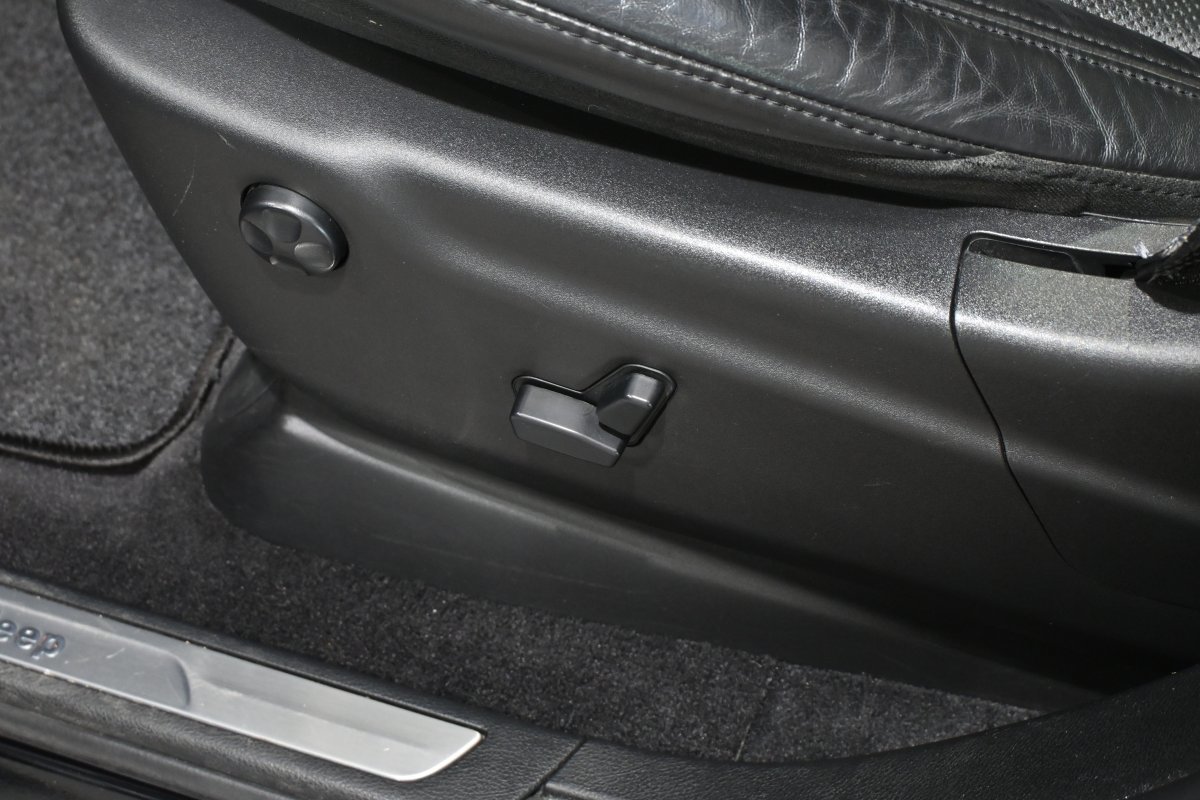 Foto Jeep Grand Cherokee 31