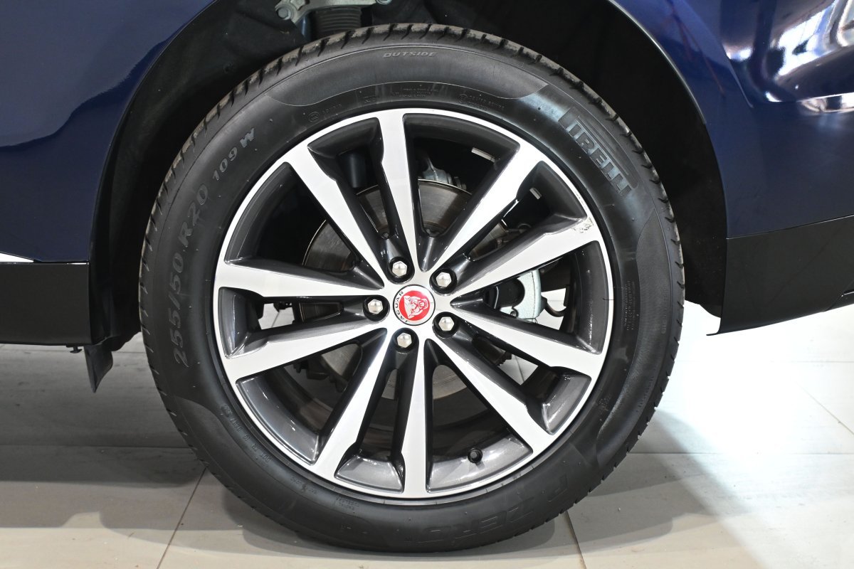 Foto Jaguar F-Pace 31