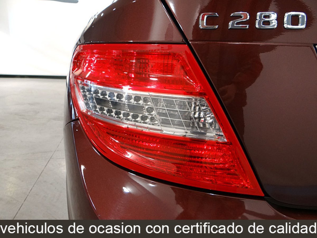 Foto Mercedes-Benz Clase C 16