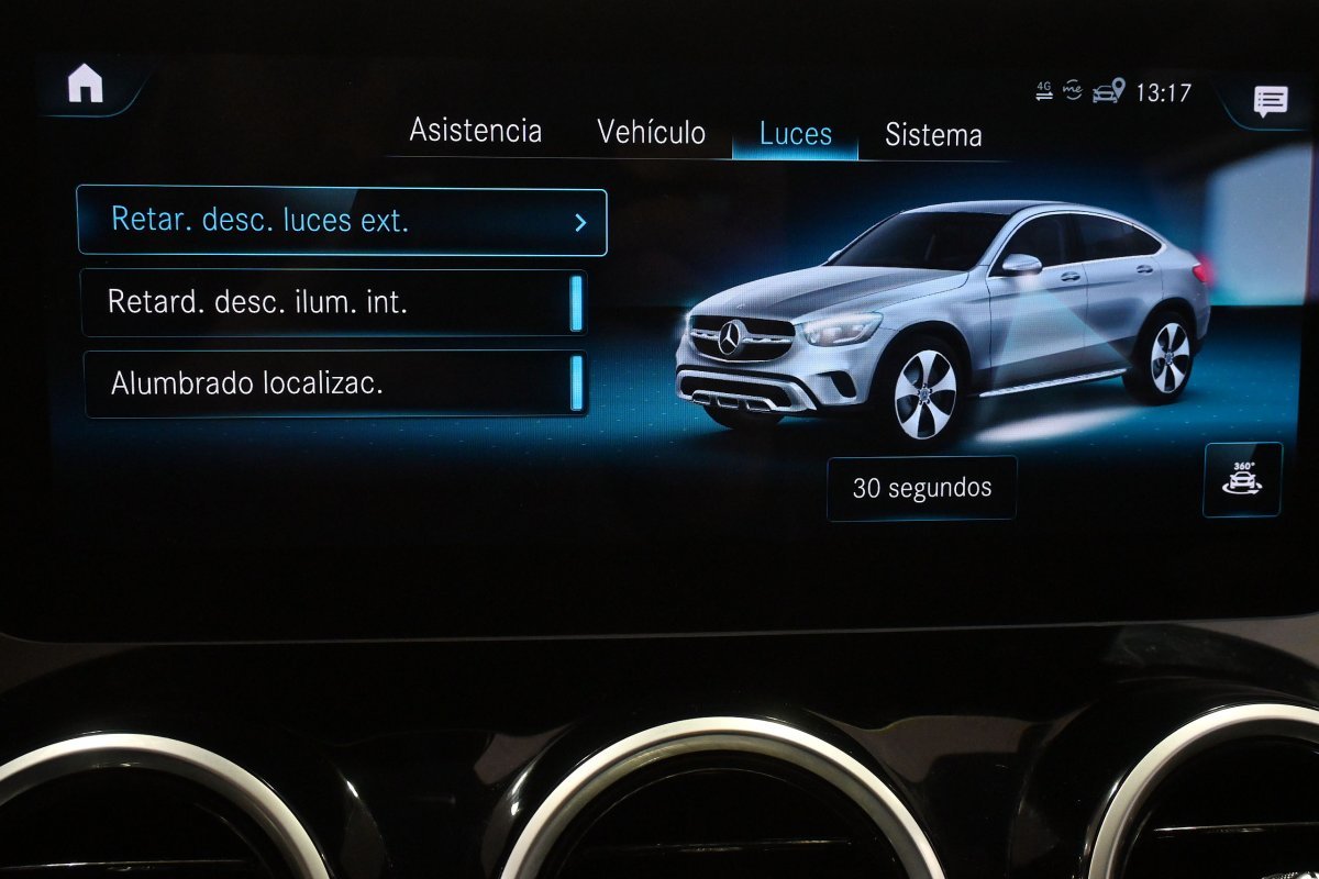 Foto Mercedes-Benz Clase GLC 27