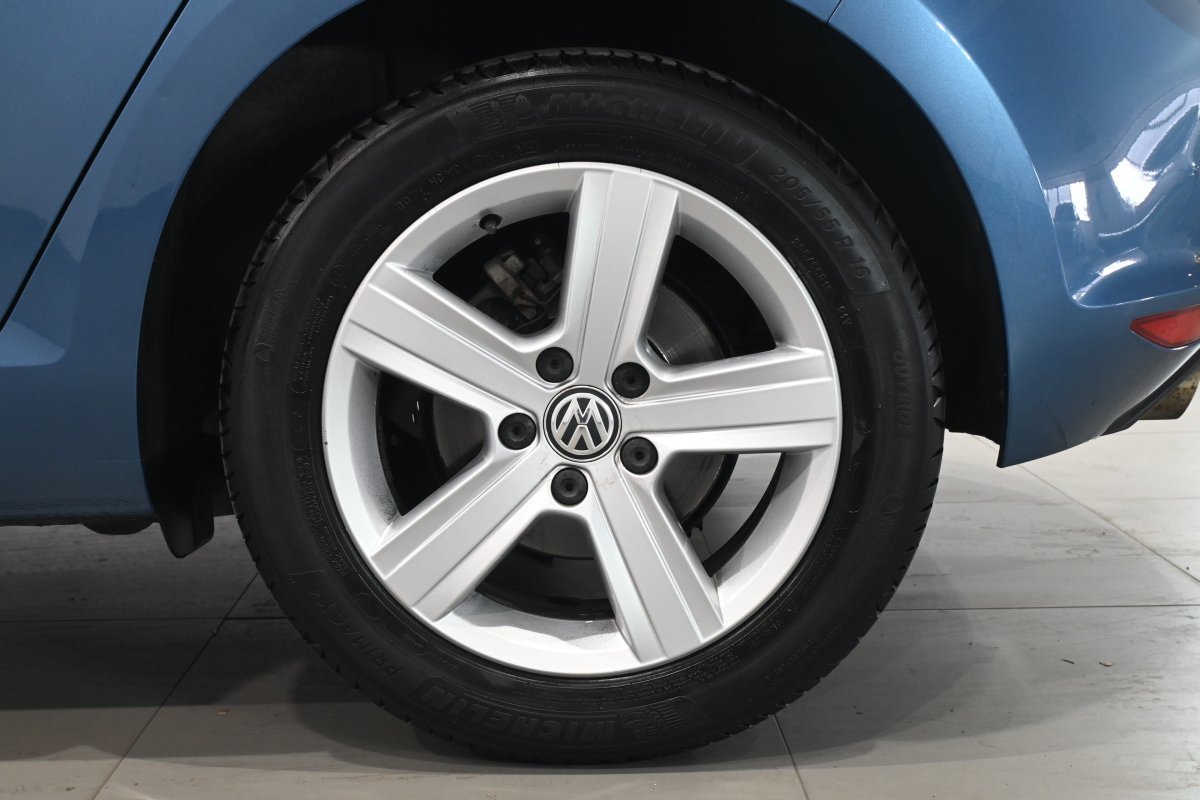 Foto Volkswagen Golf 29