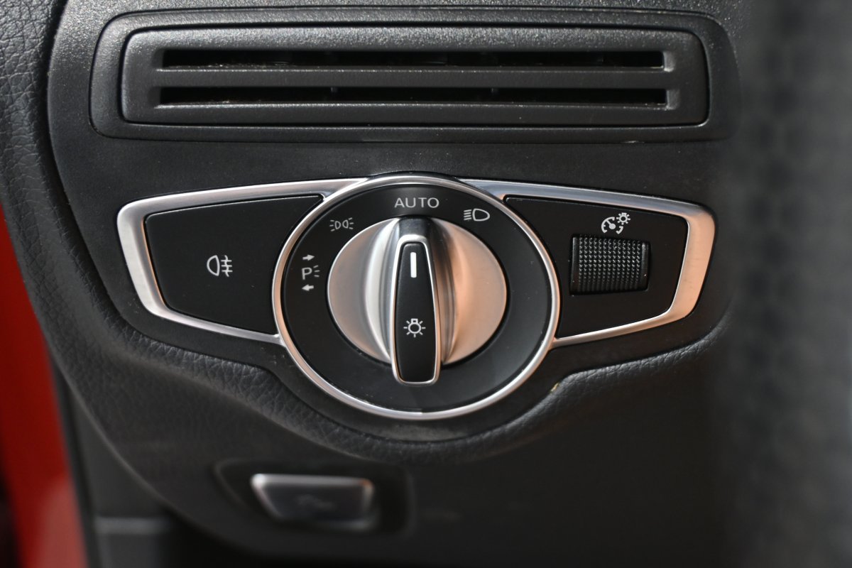 Foto Mercedes-Benz Clase GLC 23