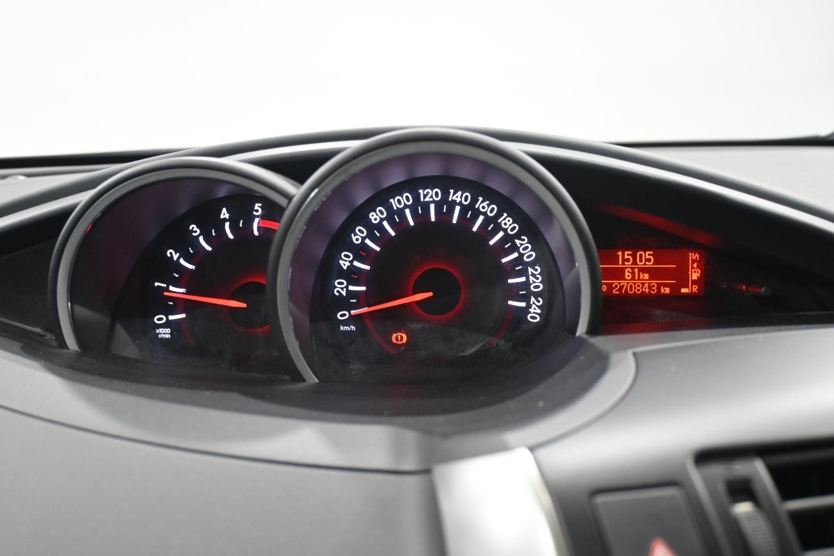 Foto Toyota Corolla Verso 14