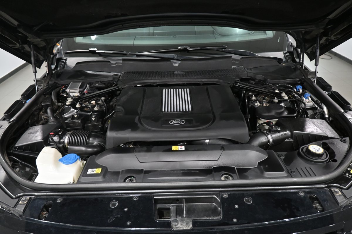 Foto Land-Rover Range Rover 7