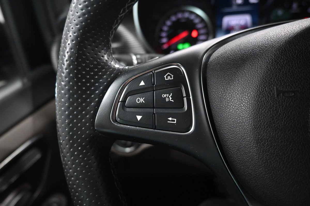 Foto Mercedes-Benz Clase V 24