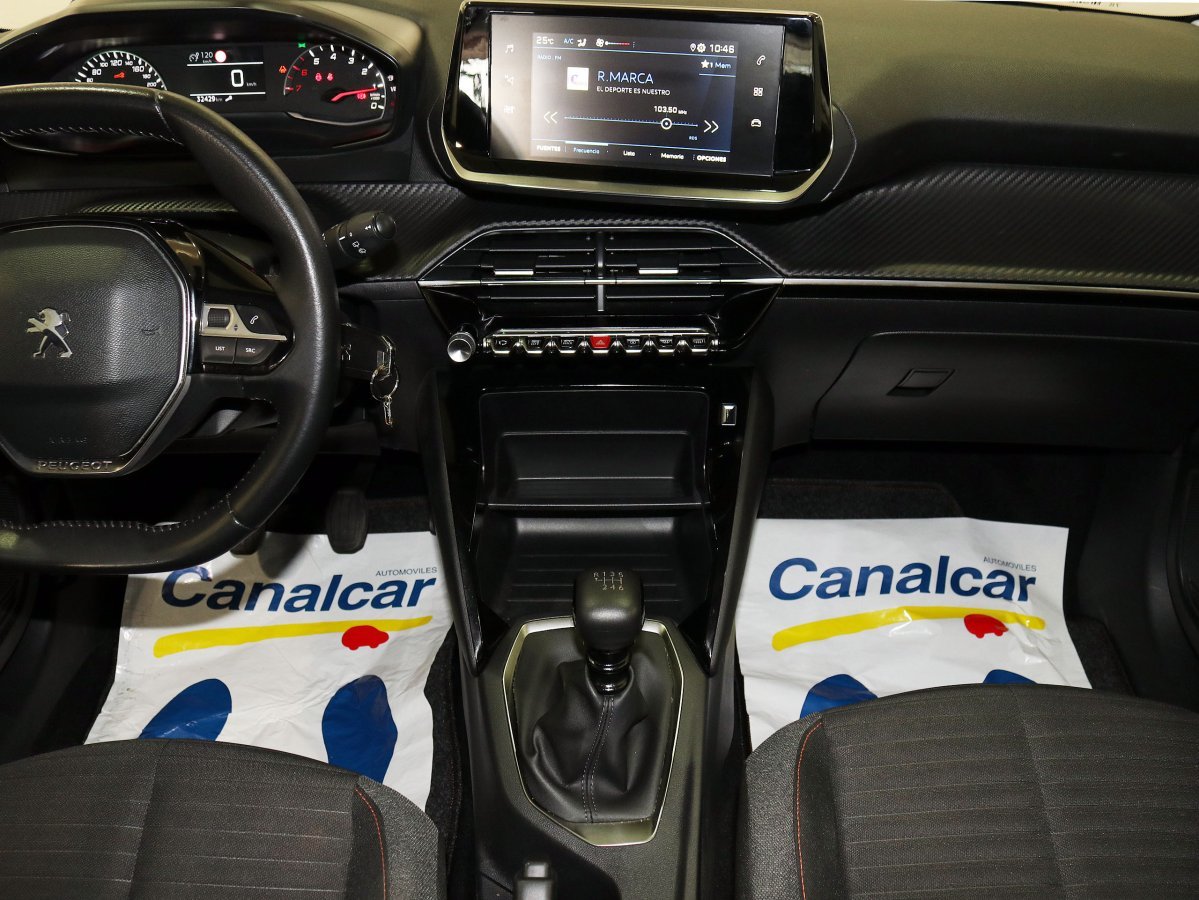 Foto Peugeot 208 25