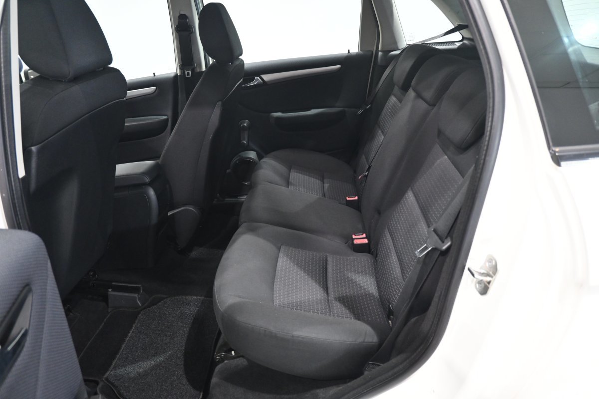 Foto Mercedes-Benz Clase B 11