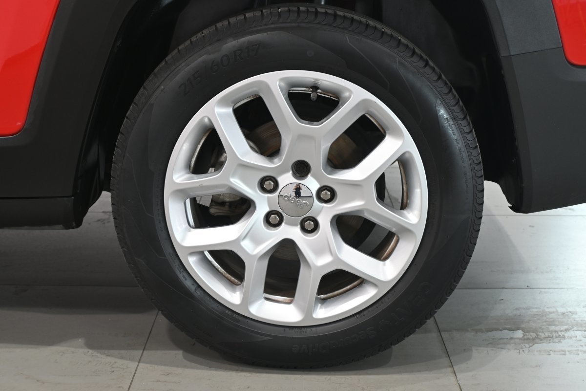 Foto Jeep Renegade 32