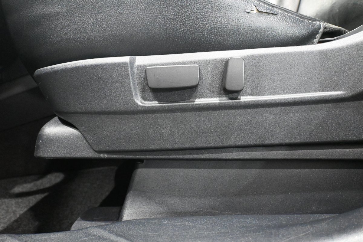 Foto Peugeot 4007 28