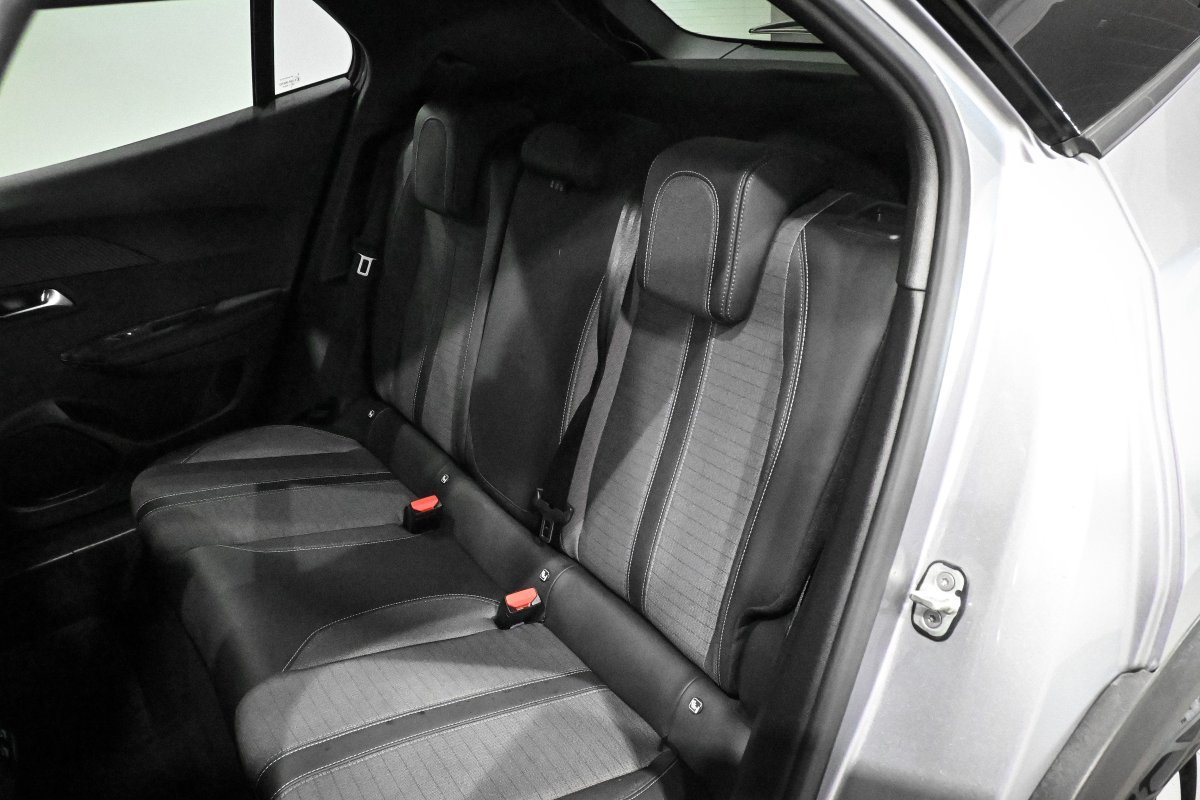 Foto Peugeot 2008 10
