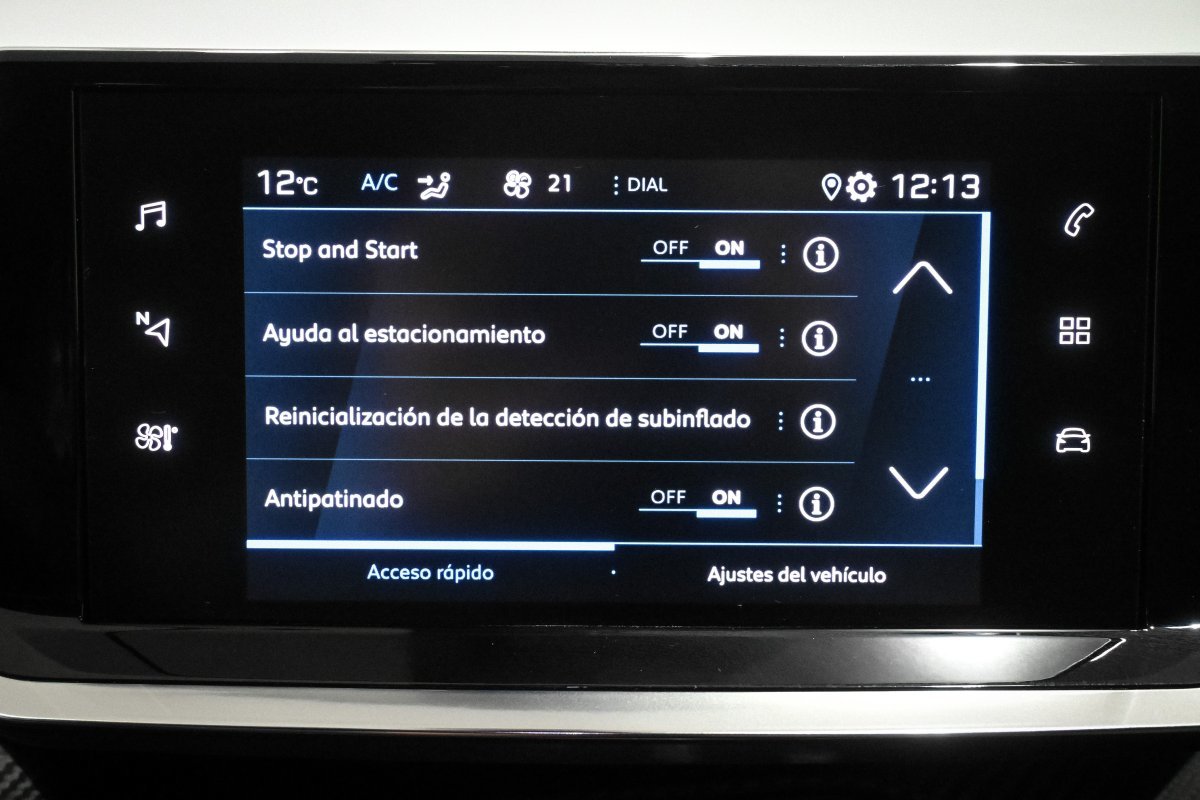 Foto Peugeot 2008 13