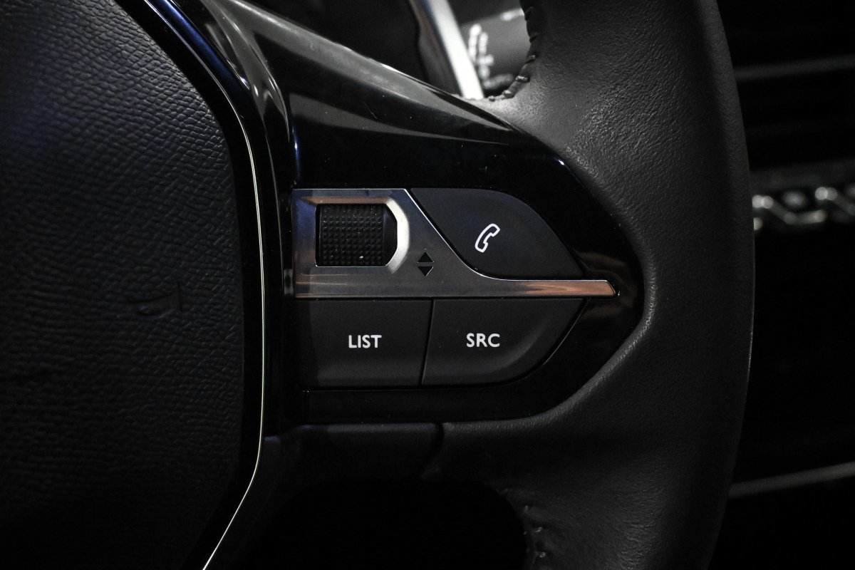 Foto Peugeot 2008 27