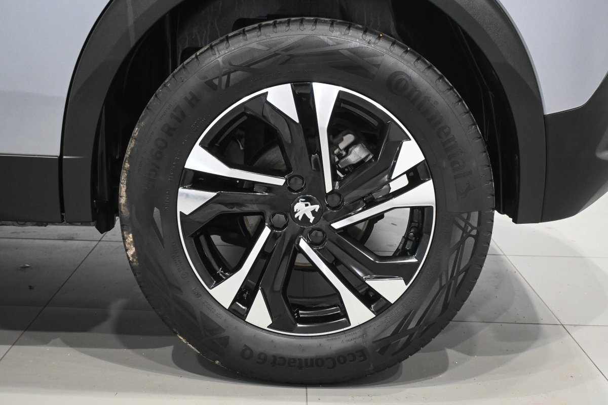 Foto Peugeot 2008 33
