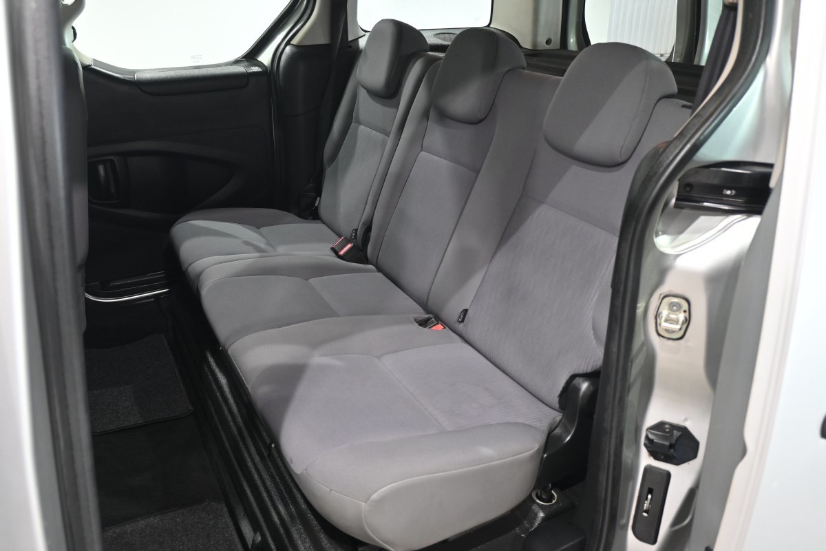 Foto Peugeot Partner 11