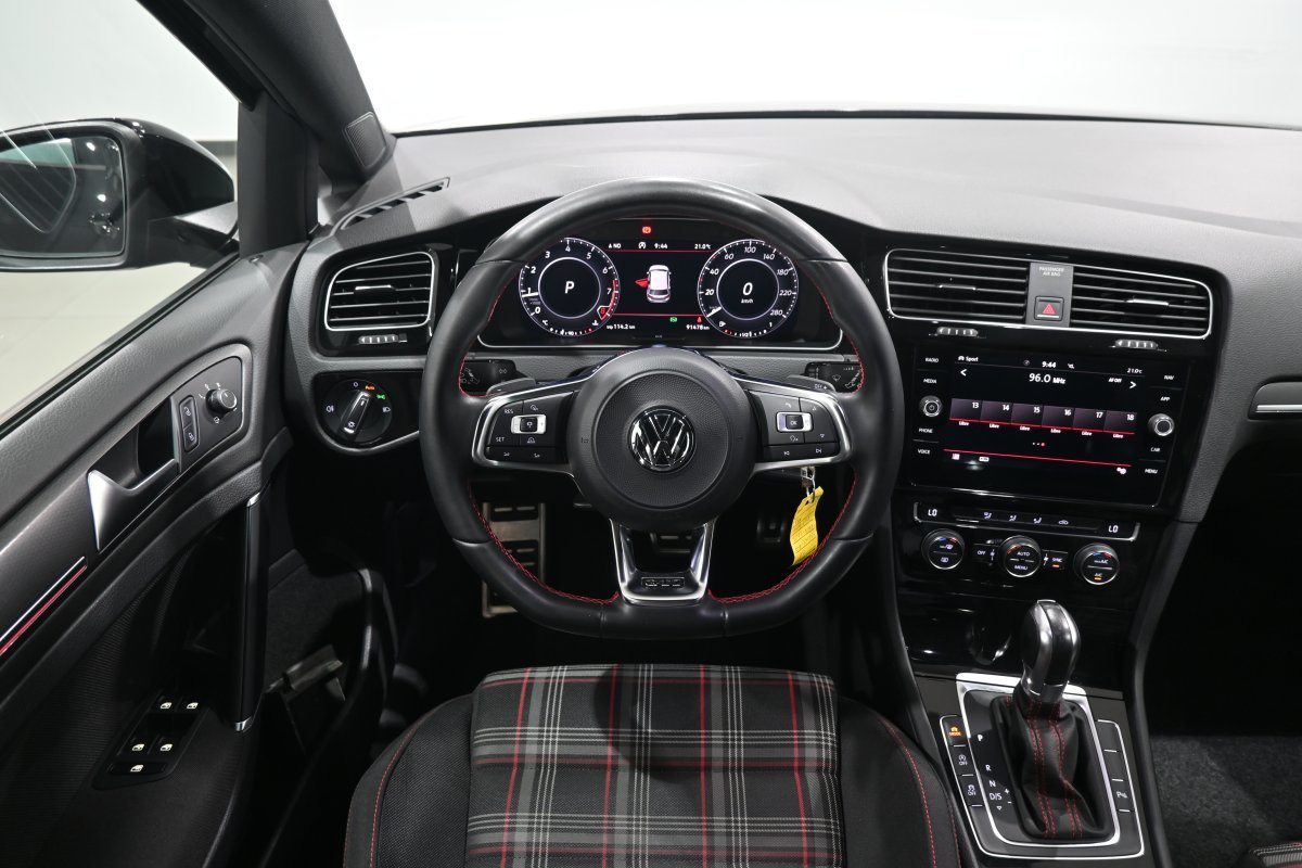 Foto Volkswagen Golf 18