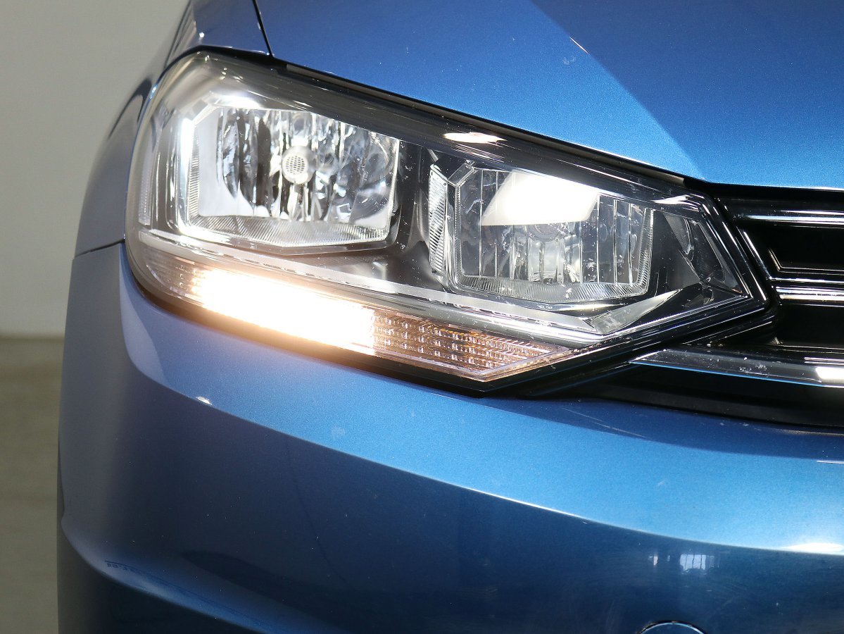 Foto Volkswagen Touran 11