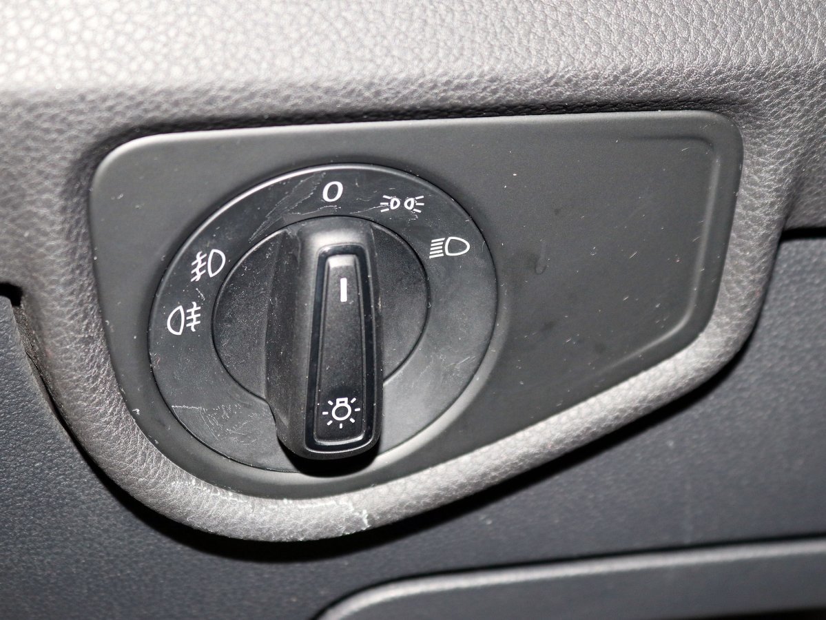 Foto Volkswagen Touran 27