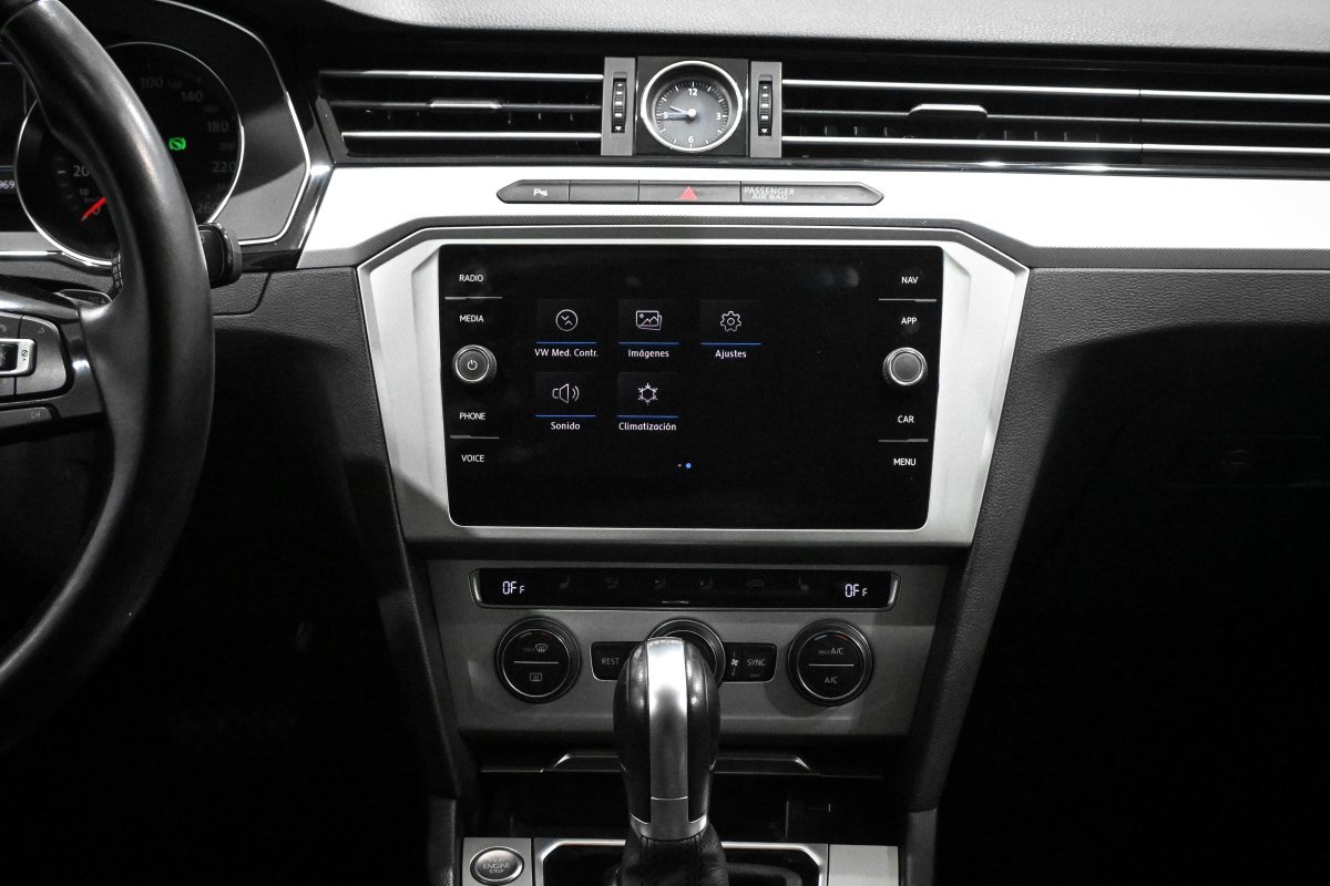 Foto Volkswagen Passat Variant 13