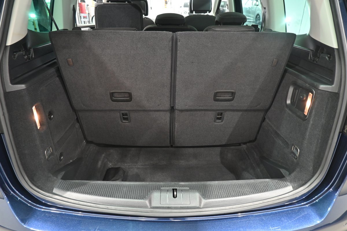 Foto Volkswagen Sharan 9