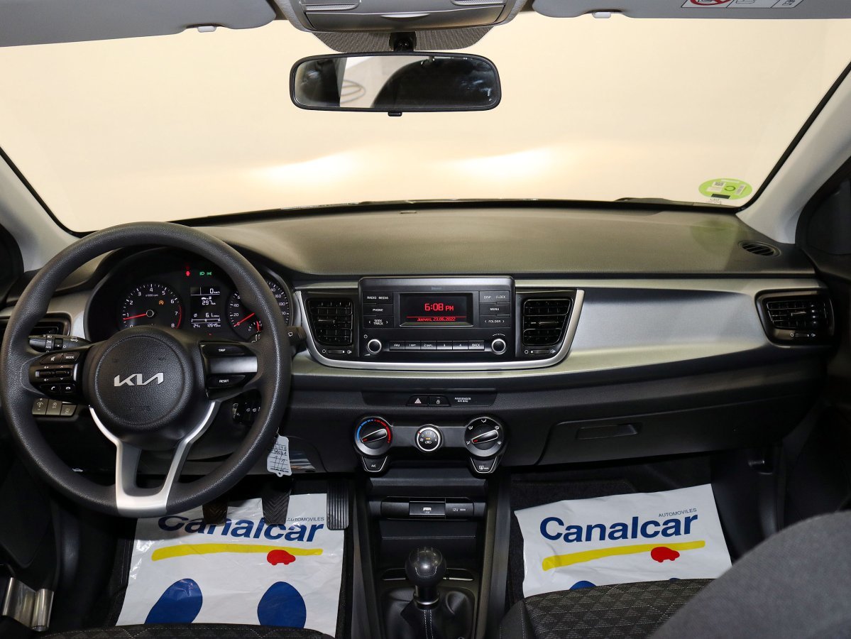 Foto Kia Rio 14