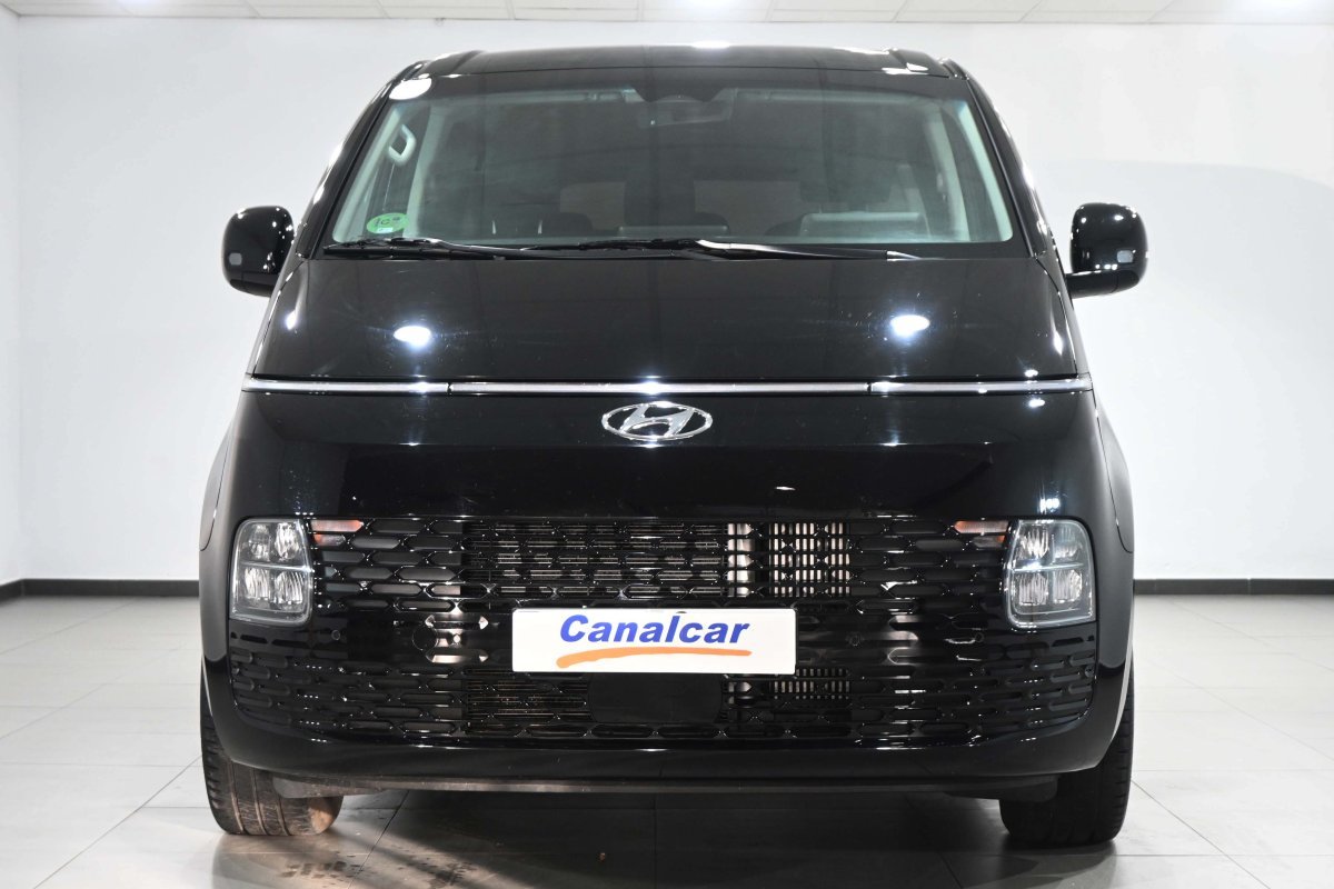 Foto Hyundai Staria 2