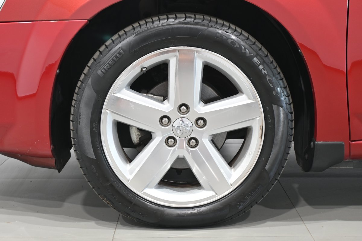 Foto Dodge Avenger 24