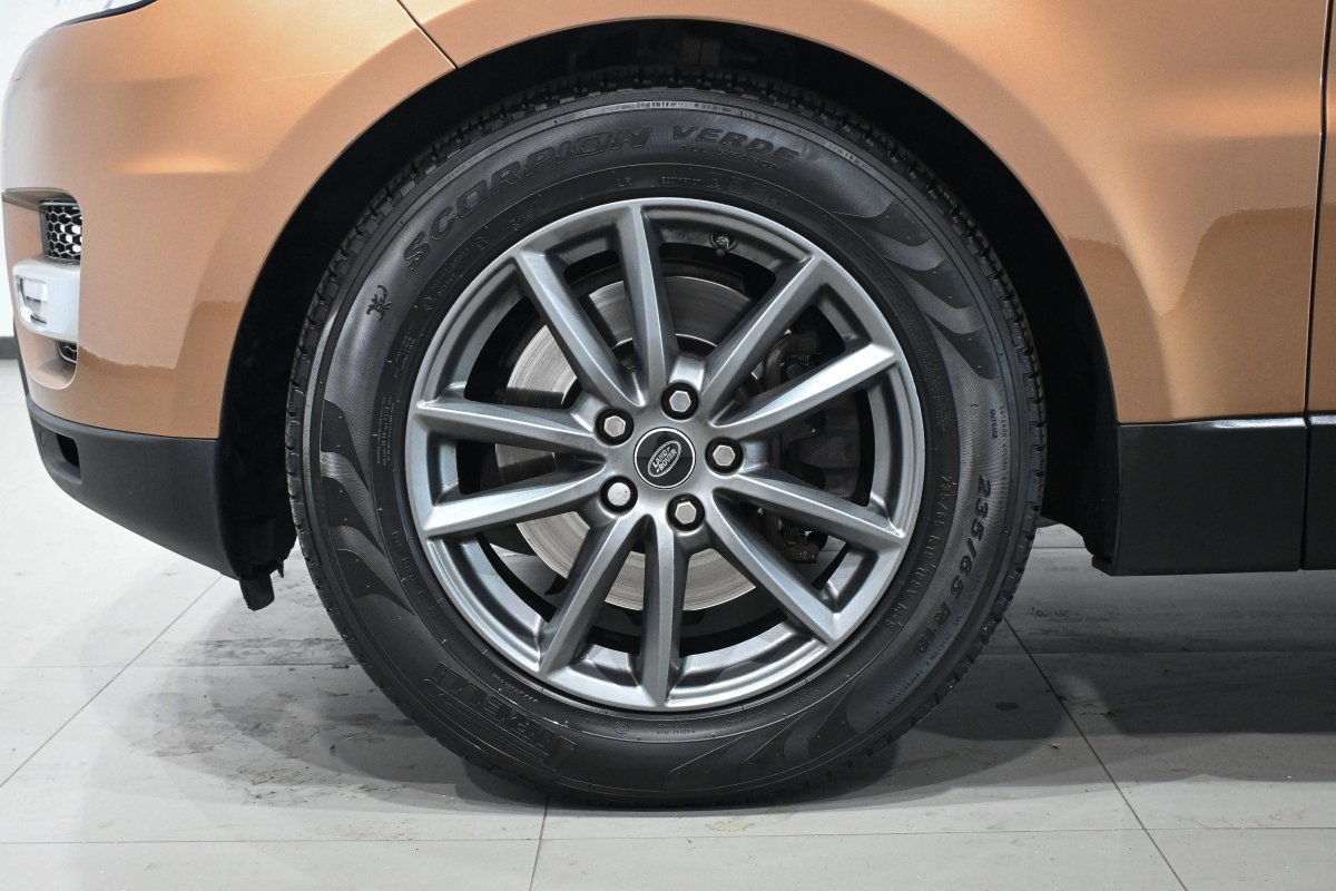 Foto Land-Rover Range Rover Sport 32