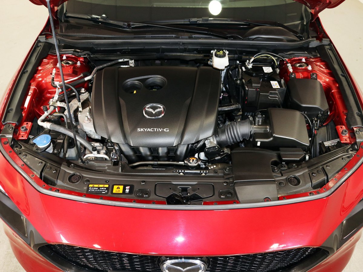 Foto Mazda Mazda3 7
