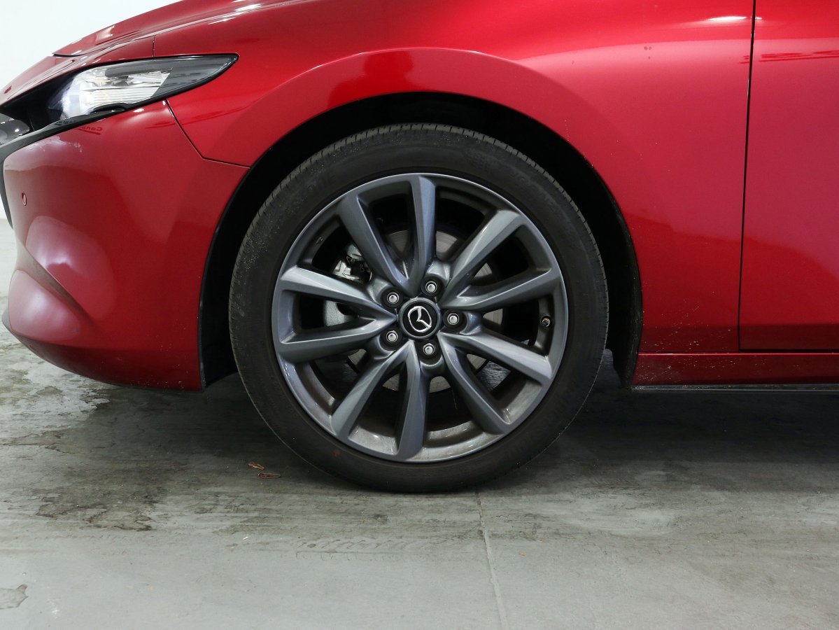 Foto Mazda Mazda3 34