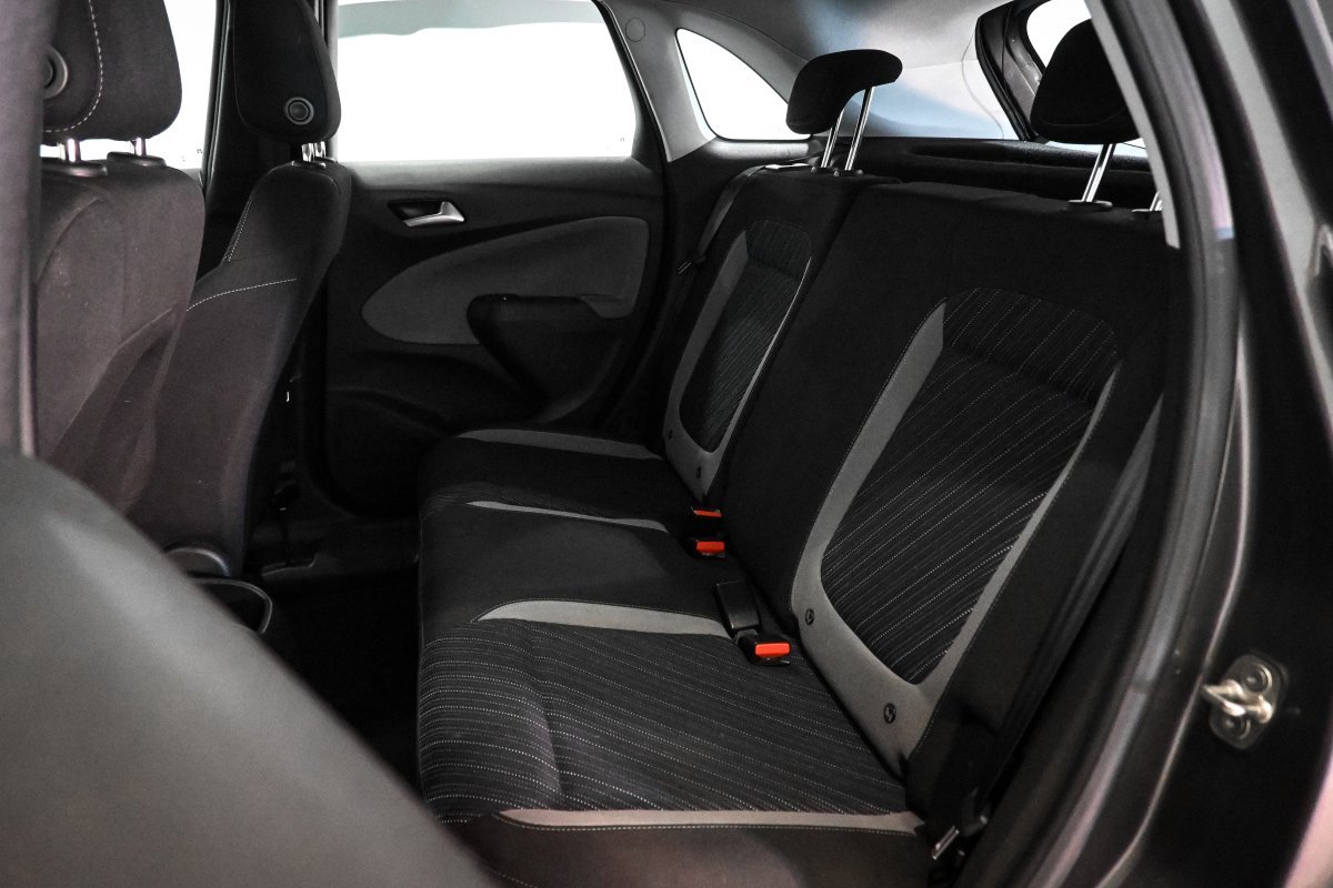 Foto Opel Crossland X 15