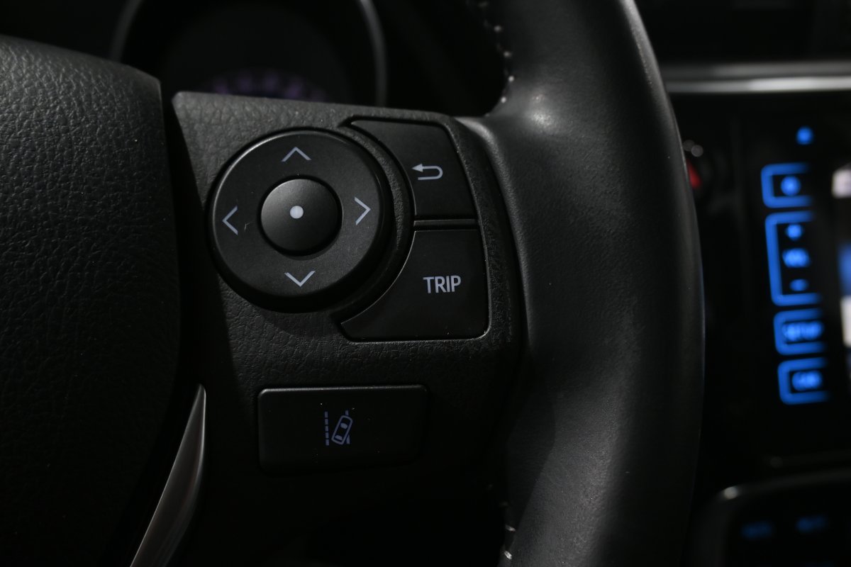 Foto Toyota Auris 25