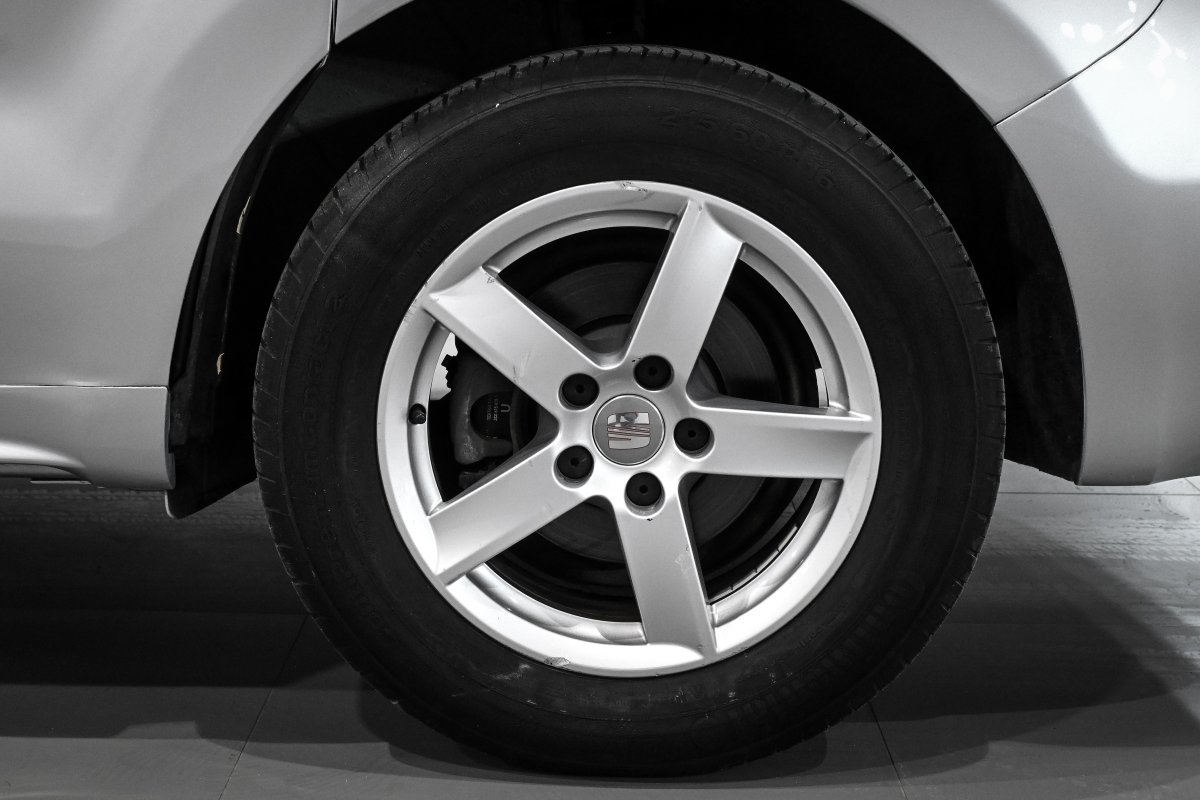 Foto Seat Alhambra 29