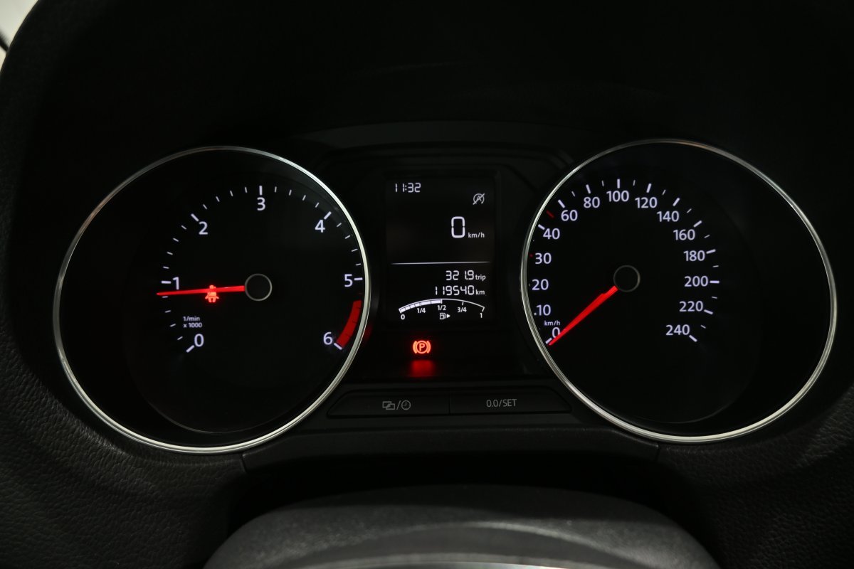 Foto Volkswagen Polo 14